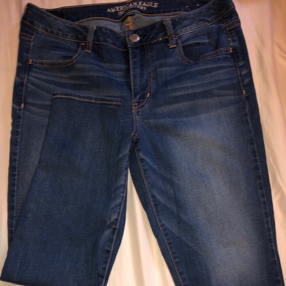 AMERICAN EAGLE BLUE JEAN